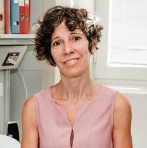 Dra Elena Gómez-Díaz (IPBLN-CSIC)